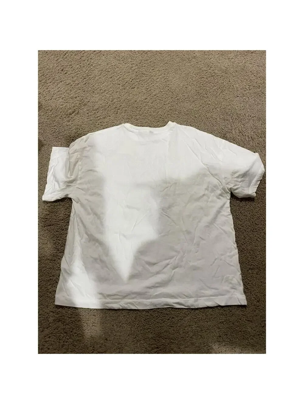 NWOT Junior's Divided by H&M the mandalorian child Star Wars t-shirt M MEDIUM